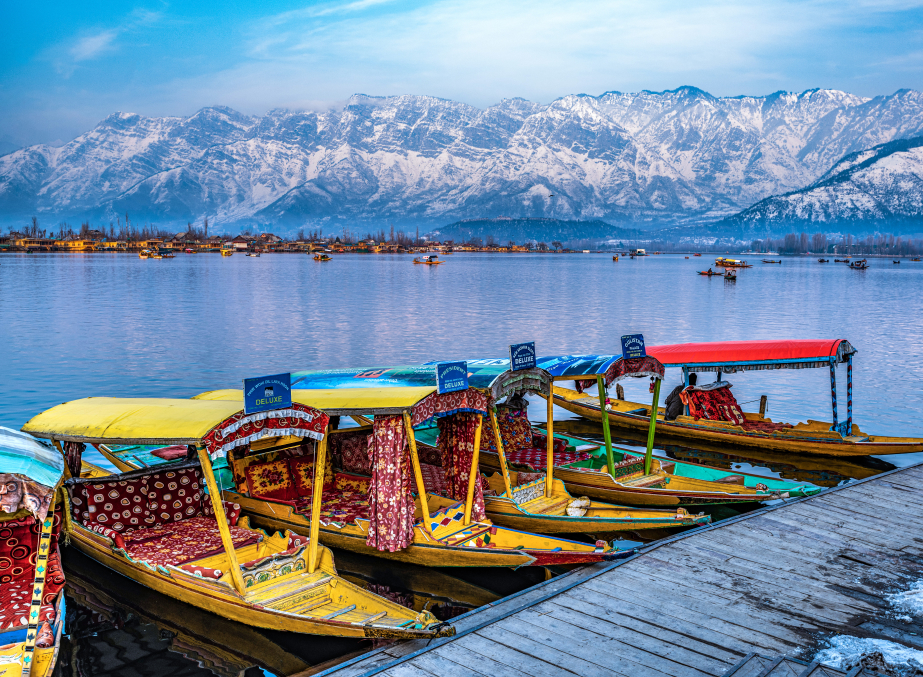 SRINAGAR, HOUSEBOAT